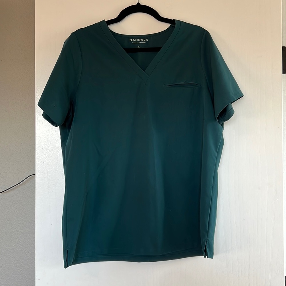 Mandala scrub top and bottom